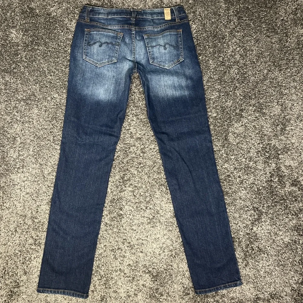 American Rag Cie Women's Skinny Dark Wash Size‎ 7 Regular Jeans